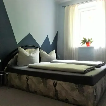 With 2 Bedrooms *